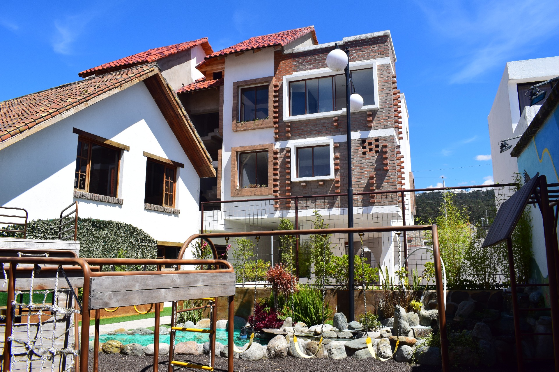 Edificio Altos de Pueblo: DEPARTAMENTOS VENTA Y ALQUILER